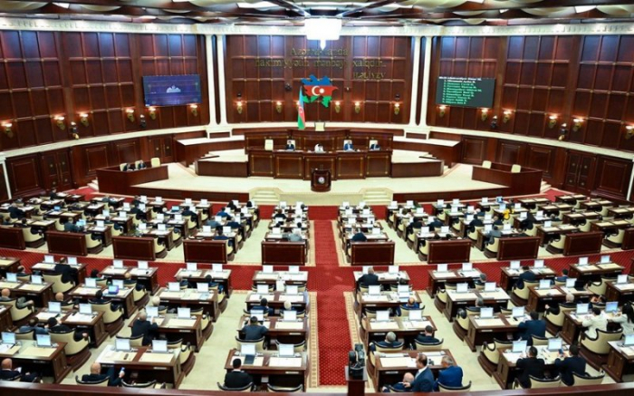 Azerbaijani parliament holds special session 