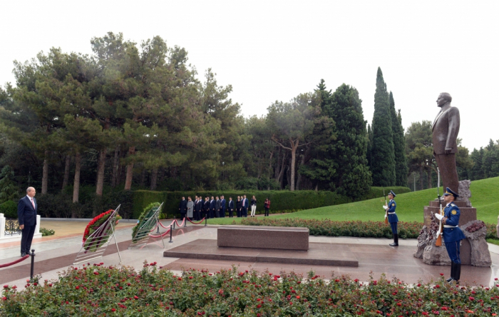 President of Northern Cyprus pays tribute to Great Leader Heydar Aliyev and Azerbaijani martyrs