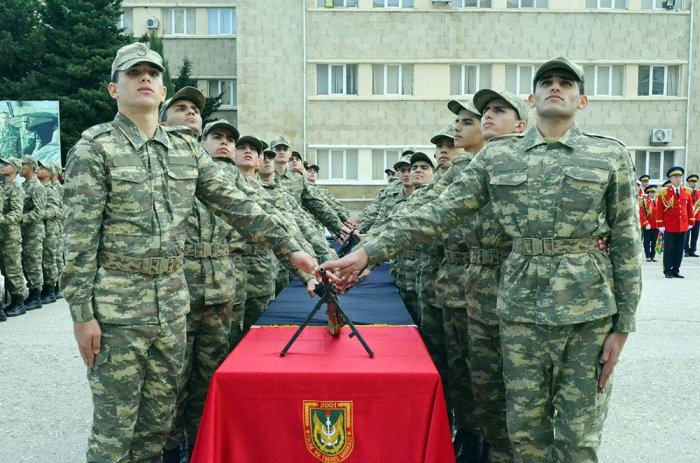 Azerbaijani cadets of Warrant Officers Training Course take military oath