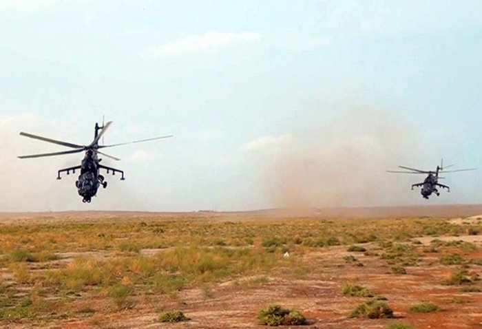    Hərbi helikopterlər havaya qalxdı -    VİDEO        
