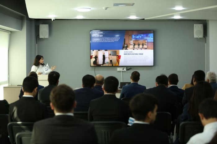 Diplomatik nümayəndələr  Qoşulmama Hərəkatı Gənclər Təşkilatının mənzil qərargahını ziyarət edib  
