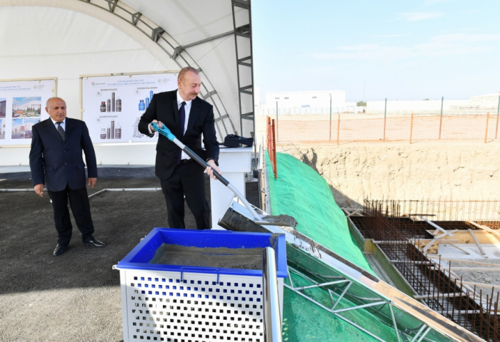  El Presidente Ilham Aliyev hizo aperturas en Sumgayit 