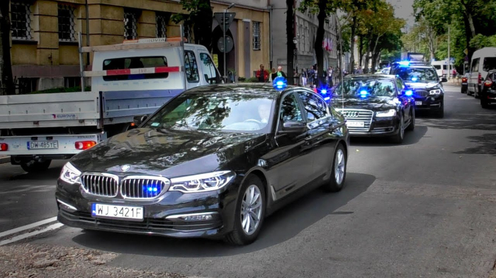 Polşa prezidenti ofisinin avtomobilində izləmə cihazı tapıldı