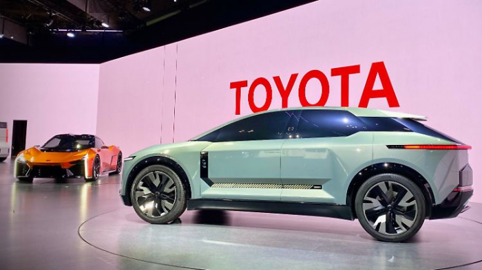  Toyota zeigt Elektro-Studien in Tokio 