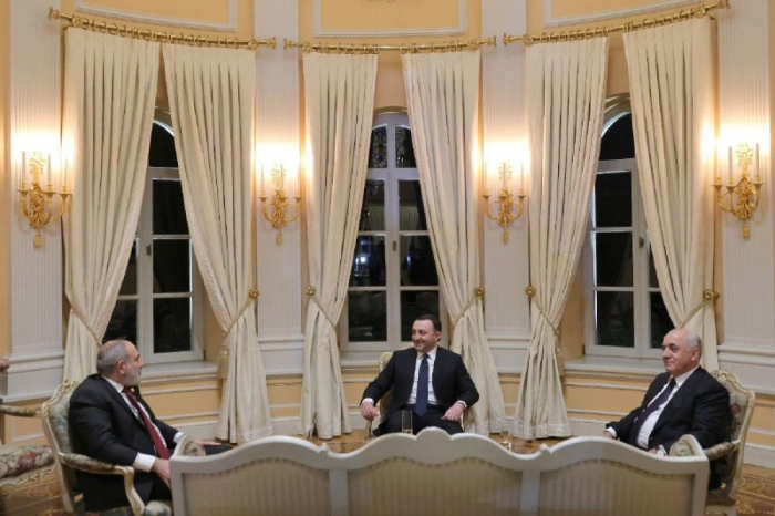   Azerbaijani, Armenian PMs meet in Georgia