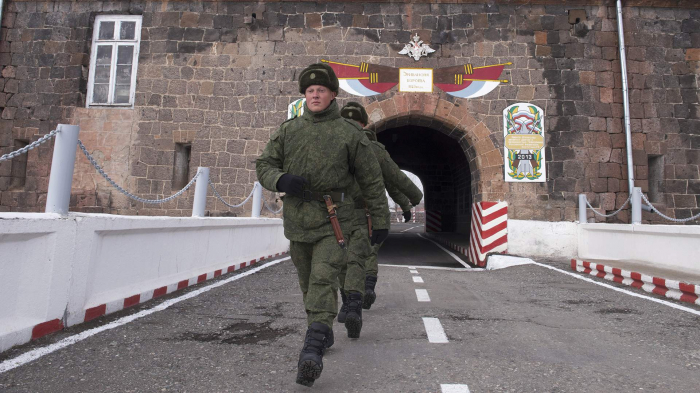   102. Militärbasis Russlands wird weitere 11 Jahre in Armenien bleiben  