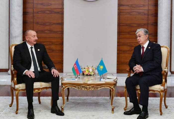   Le président Ilham Aliyev présente ses condoléances à son homologue kazakh  