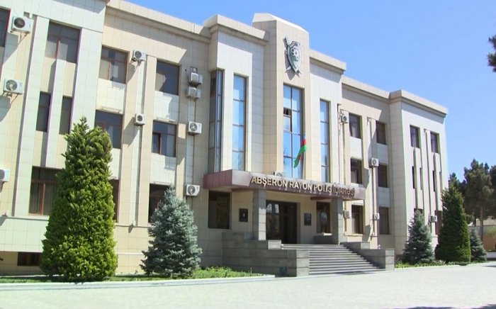 Keçmiş məhkumlardan tapança və avtomatlar götürülüb