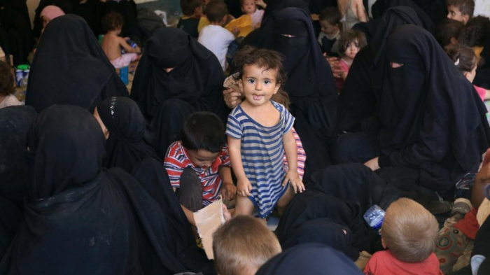    Suriyadan    9 uşaq və 2 qadın    Azərbaycana gətirilib  
   