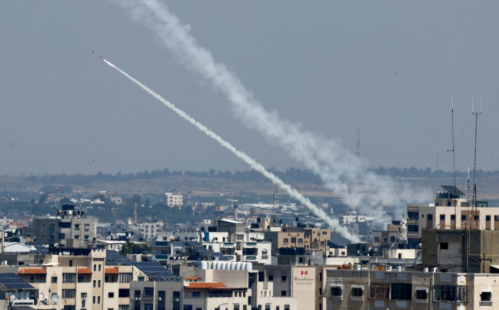   Bei dem Hamas-Angriff auf Israel starben sechs Menschen und etwa 200 wurden verletzt  