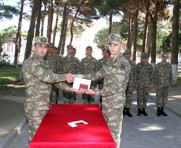   Hərbi qulluqçularımız tərxis olundular-    Video      