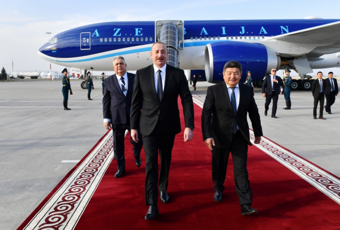  President Ilham Aliyev arrives in Kyrgyzstan 