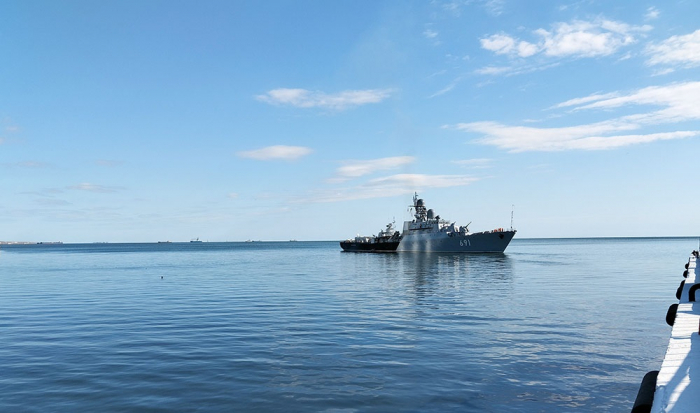 Warships of Russia’s Caspian Flotilla leave Baku port