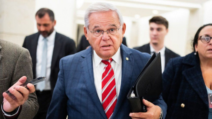 Pro-Armenian US Senator Bob Menendez faces new charges of acting as agent of Egypt