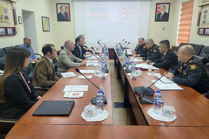 Defense ministries of Azerbaijan and UK hold staff talks