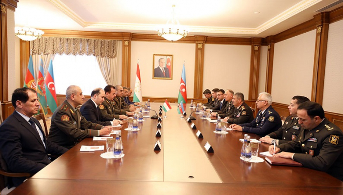   Azerbaijan, Tajikistan discuss prospects for military cooperation  