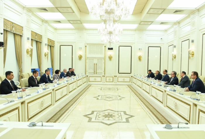   Azerbaijani parliament speaker meets with participants of 3rd Sustainable Development Goals Dialogue  