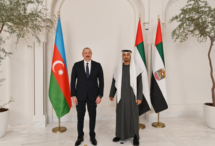  Presidents of Azerbaijan and UAE hold phone talks  