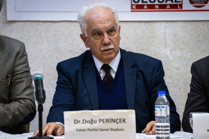       Perincek:    “Türkiyə İsveçin NATO üzvlüyünün ratifikasiyasını rədd etməlidir”   