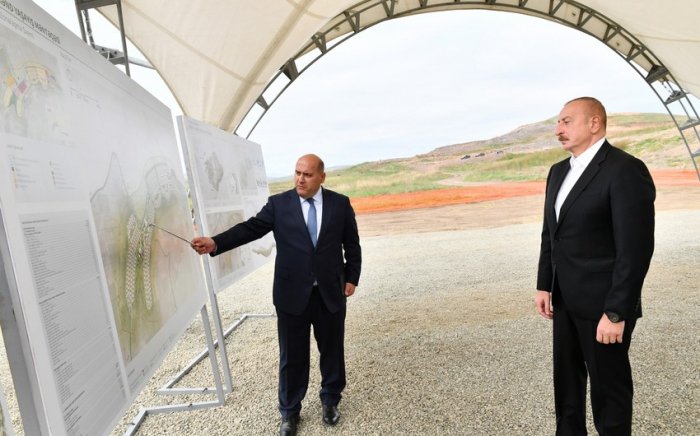    Prezident Füzulinin Cuvarlı kəndinin təməlini qoyub - Yenilənib       
