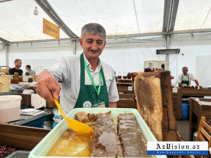    Bal yarmarkasından    FOTOLAR       