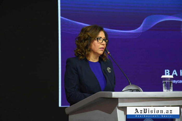    "Son 20 ildə iş dünyasında qadınların rolu və çəkisi artıb"   