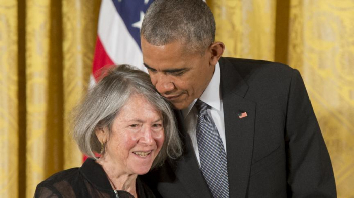 Louise Glück, poétesse américaine lauréate du prix Nobel de littérature, est morte à 80 ans
 