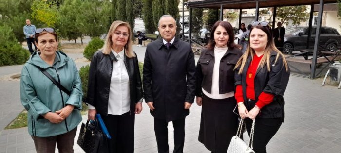 Azay Quliyev seçicilərilə görüşüb