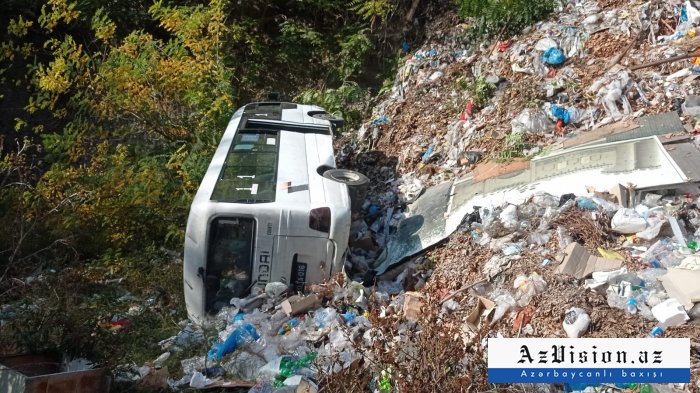  Gəncədə avtobus qəzasında 8 nəfər xəsarət alıb -  ADLAR 