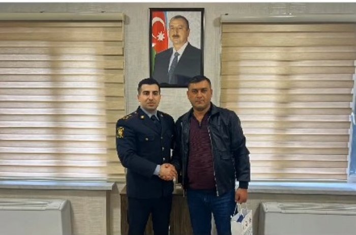    Polis həmin sürücüyə mükafat verdi -    Video       