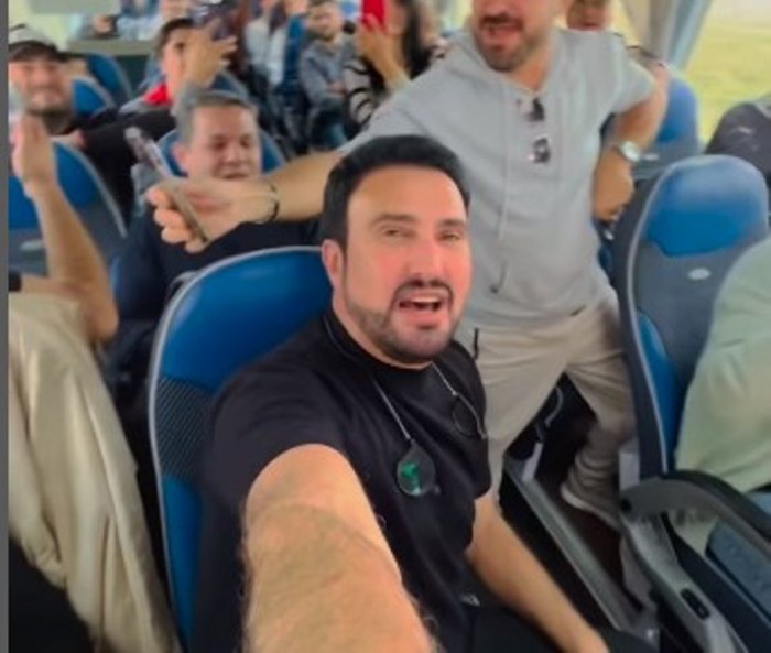    Sənətçilər Qarabağa yola düşdülər -    Video      