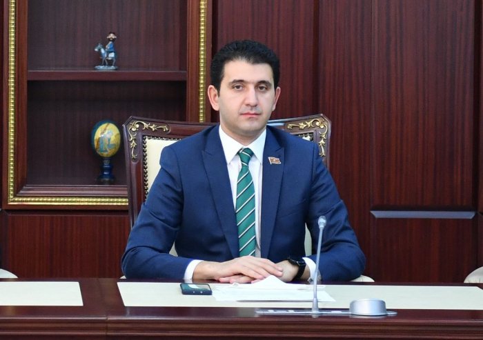   "Ciddi nəzarət mexanizmi qurulmalıdır ki, uşaqlarımızı zəhərləməyək" -    Deputat     