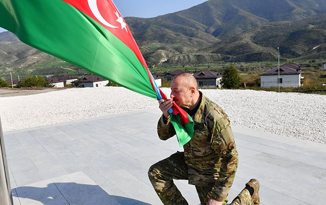    Prezident Xocalıda və Əsgəranda Bayrağımızı ucaldıb       