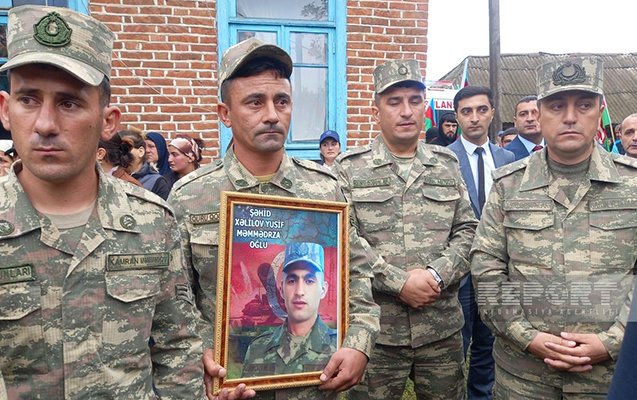    Şəhid Yusif Xəlilov dəfn edildi -    Fotolar     
   