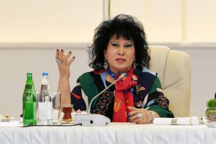    “And içmişəm ki, danışmayacağam” -    Zeynəb Xanlarova     