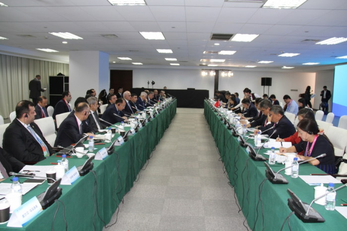 Meeting of Azerbaijan-China Intergovernmental Trade and Economic Cooperation Commission held in Shangai