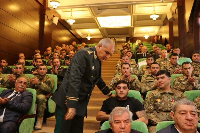 Hərbi Prokurorluqda qazilərlə görüş keçirilib  
