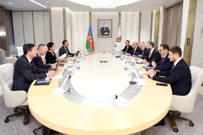 SOCAR, IMF discuss energy transition, digitalization