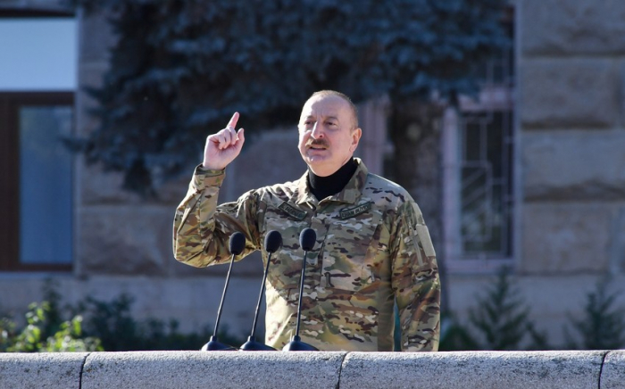     Präsident:   „Es ist ein historisches Ereignis, dass der zweite Karabach-Krieg mit dem vollständigen Sieg des aserbaidschanischen Staates endete“  