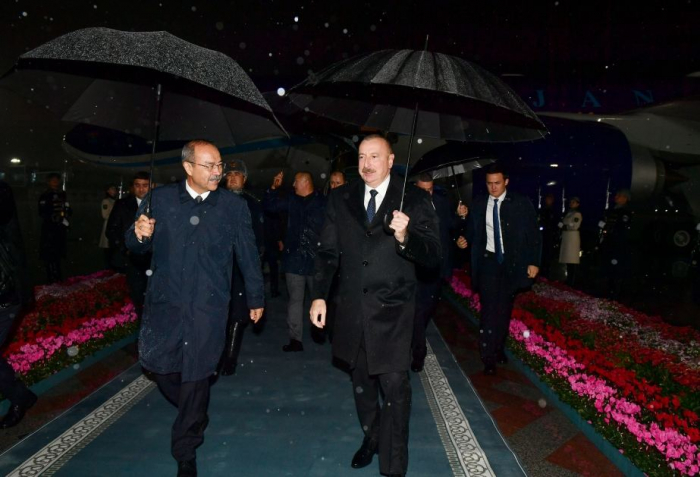   President of Azerbaijan Ilham Aliyev embarked on visit to Uzbekistan  