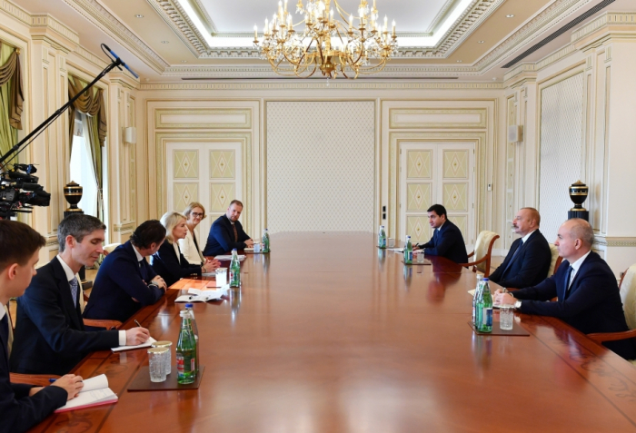   Präsident Ilham Aliyev empfängt Präsidentin der Parlamentarischen Versammlung der OSZE  