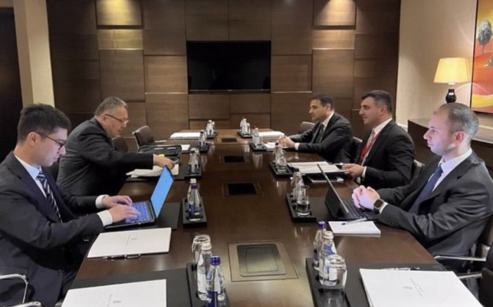 Azerbaijani, Uzbek Central Banks explore future cooperation directions