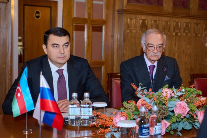   Aserbaidschan und Russland diskutieren über die Entwicklung der kulturellen Zusammenarbeit  