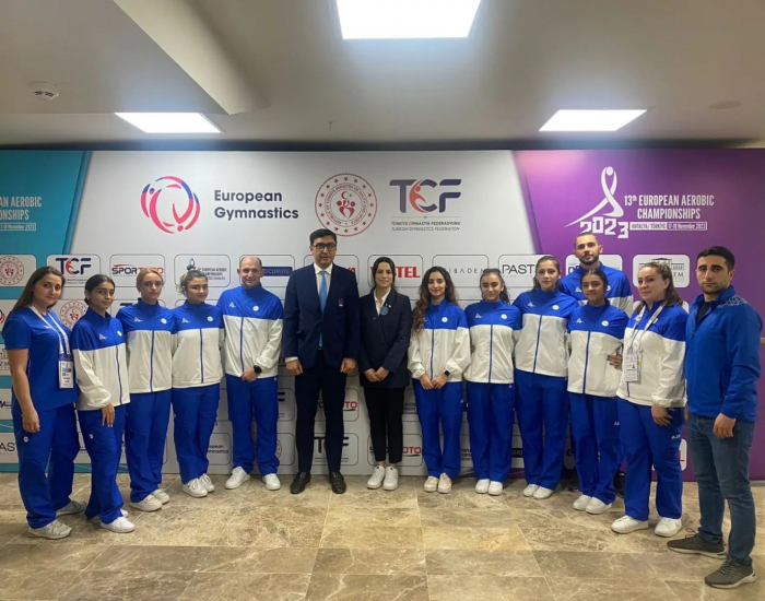 Farid Gayibov meets Azerbaijani team of European Aerobic Championship in Türkiye