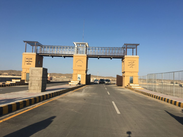   Azerbaijan to build new checkpoints on border with Iran  