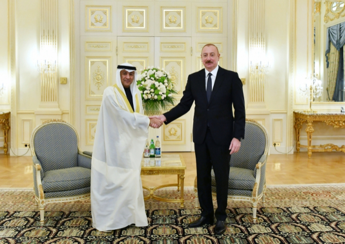  Ilham Aliyev a reçu le secrétaire général du Conseil de coopération du Golfe 