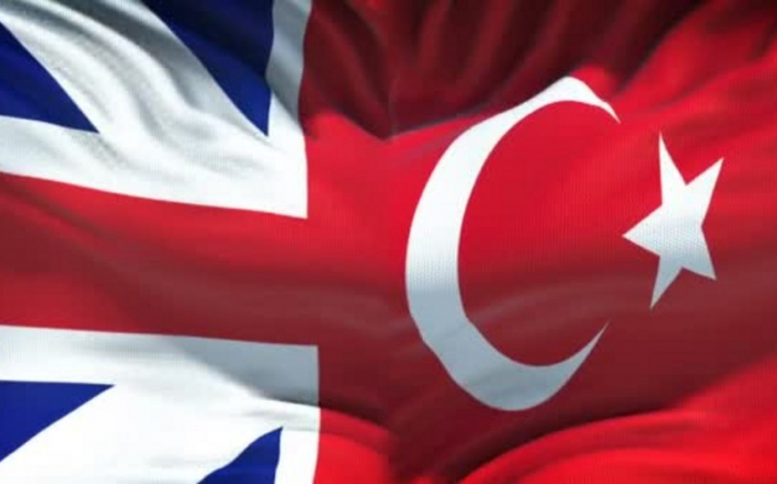   Türkei und Großbritannien verstärken die Zusammenarbeit im Verteidigungsbereich  