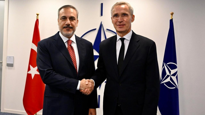   Fidan traf sich mit dem Generalsekretär der NATO  