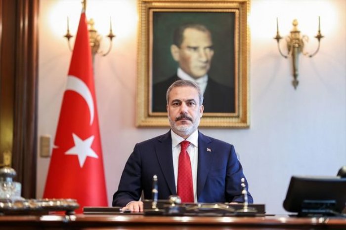    Hakan Fidan Zəfər Günü münasibətilə Azərbaycanı təbrik etdi     
