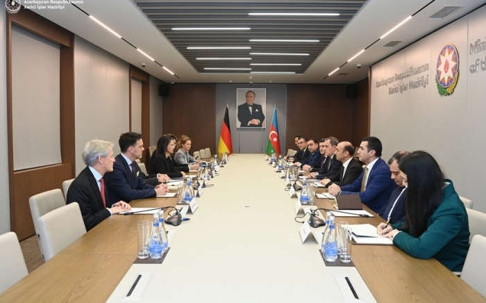   In Baku fand ein Treffen der Außenminister Aserbaidschans und Deutschlands statt  